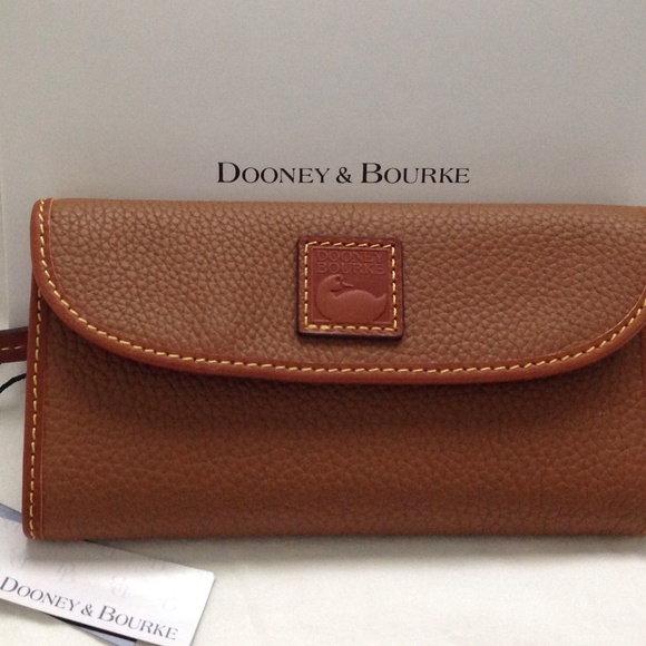 Dooeny & Bourke Continental Clutch - Picture 2 of 7